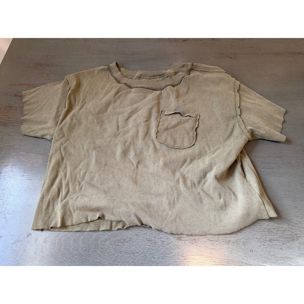 Shein Olive Green Ribbed Crop Top Raw Hem Exposed Seam Pocket Tee Small